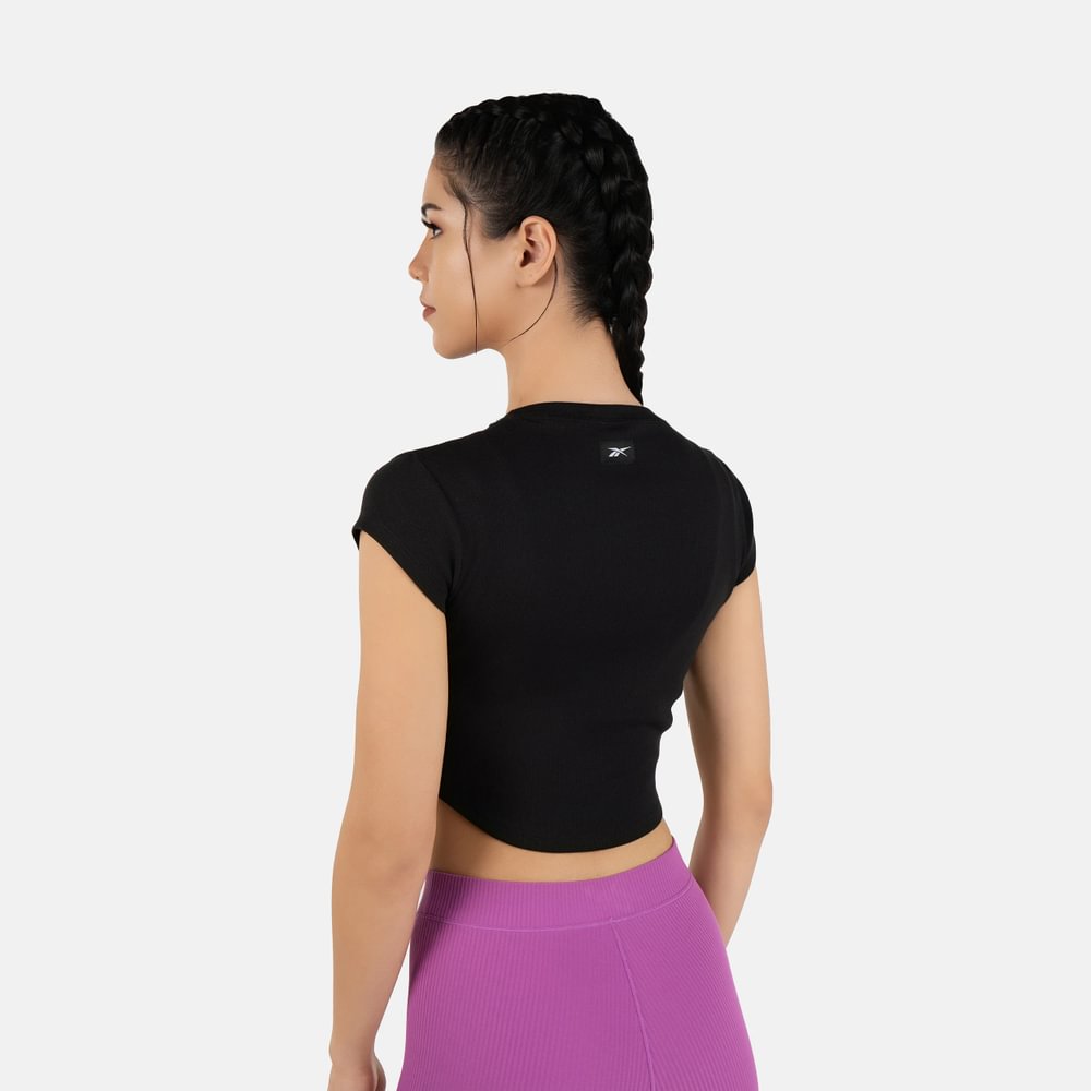 Polera Classics | Studio Style Tee | Mujer - Imagen 4