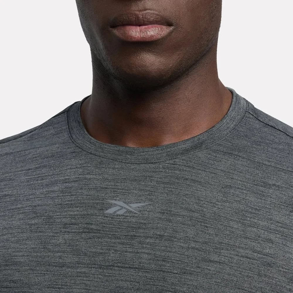 Polera Training | Id Train Melange Tech Tee | Hombre - Imagen 4